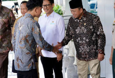 Menteri ATR/BPN Nusron Wahid Pastikan Ketersediaan 50 Hektare Tanah untuk Pengungsi Gunung Lewotobi