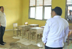 Safari Jumat, Bupati OKUS Tinjau Sekolah dan Jalan