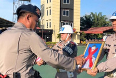 2 Anggota Brimob Polda Sumsel Dipecat, Foto Dicoret Cat Merah