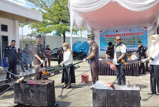 Kejari OKU Selatan Musnahkan Barang Bukti, Didominasi Kasus Narkotika