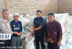 Dukung Petani, Kapolsek Muaradua Sambangi Warga Panen Jagung