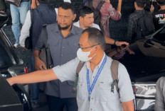 KPK Bawa Sekda dan Kabag Protokol, Dugaan Kasus Gubernur Riau Kian Melebar