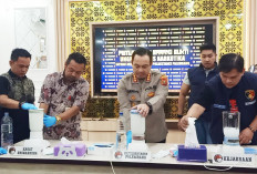 Barang Bukti Sabu Senilai Rp1 Miliar Ludes Diblender