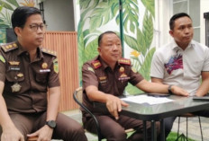 Rugikan Negara Rp4 Miliar, Jeratan Pasal Berat Menanti Eks Wawako Palembang dan Suami