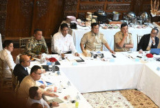 Ratas Kertanegara, Presiden Bahas Ekonomi hingga Pendidikan