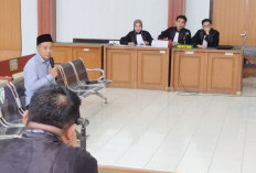 Kades Yang Korupsi Dana Desa Untuk Karokean Minta Dihukum Ringan