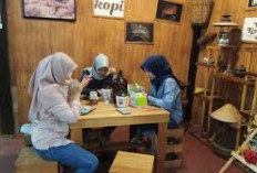 Tempat Ngopi di Kota Muaradua, OKU Selatan Gunakan Biji Kopi dari 5 Kecamatan Termasuk Sipatuhu