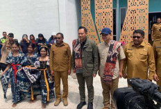 HUT RI, KJRI San Francisco Peragakan Busana Tradisional