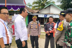 Bupati OKU Selatan Kelilingi Pantau TPS