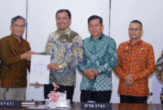 Bupati OKUS Tegaskan Komitmen Perbaiki Tata Kelola Keuangan Daerah