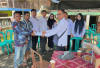 MTsN 1 OKU Selatan Serahkan Bantuan untuk Korban Kebakaran di Gedung Wani