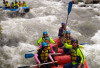 Berkunjung ke OKU Selatan, Warga Banyuasin Coba Keseruan Rafting di Danau Ranau