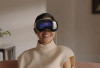 VisionOS 26 Resmi Hadir: Apple Vision Pro Bisa Scrolling dengan Mata dan Dukung PS VR2