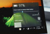 Main Laptop Sambil Dicas, Aman atau Bikin Baterai Cepat Rusak?