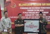 Kejari Batang serahkan kelebihan bayar listrik Rp7,3 miliar ke Pemda