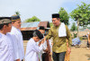 Hadiri Isra Mi’raj, Wabup OKUS Apresiasi Kekompakan Warga